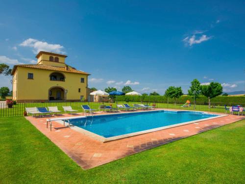 Monte San Savino Villa | Villa La Salciaia by Interhome