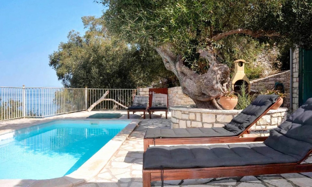 Longos Villa | Villa Levrecchio - Two Bedroom Villa, Sleeps 4