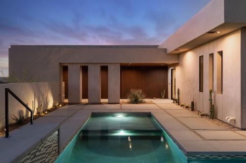 Panorama Heights House | Vista A at Panorama Villas by Fieldtrip Luxury 3br w Pool and Views