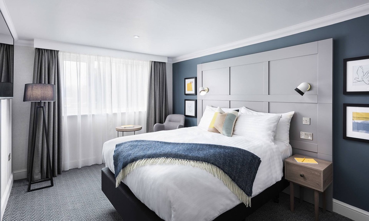 Solihull Hotel | voco St. John's Solihull by IHG