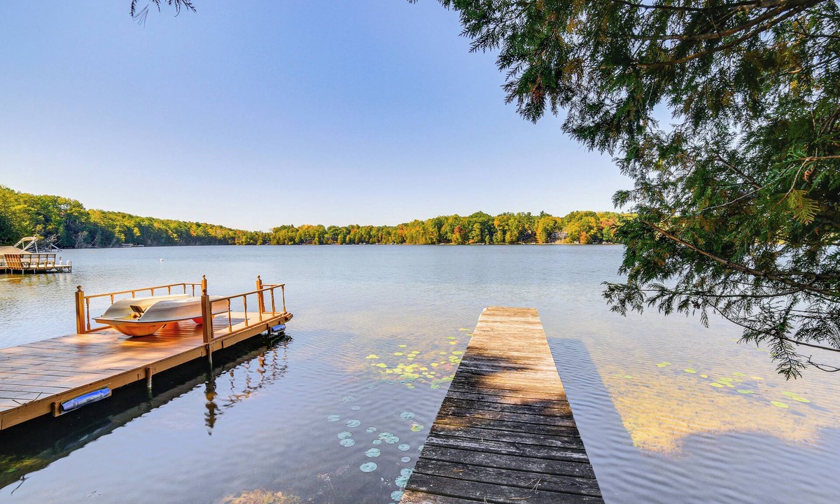 Suring House | Walk to Water: Lake House in Suring!
