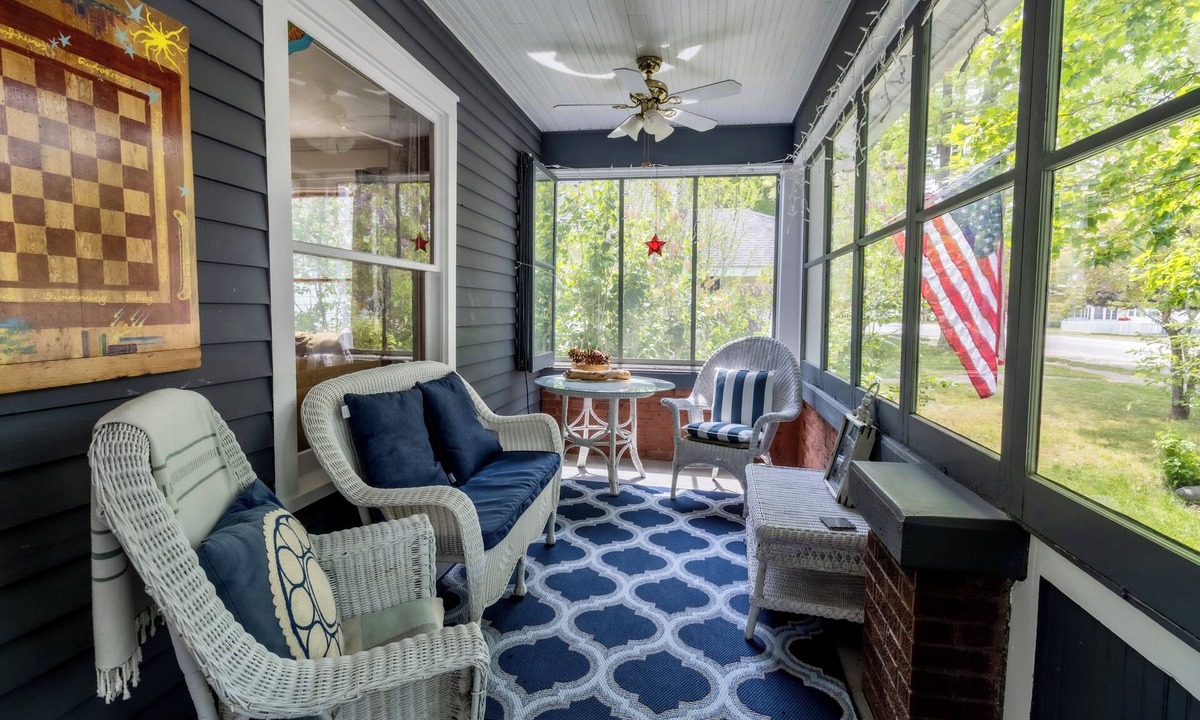 Beulah House | Welcome to All-Seasons Downtown Beulah Beauty!