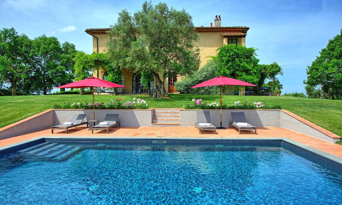 Cerreto Guidi Villa | Wonderful private villa for 12 people with WIFI, A/C, private pool, patio and panoramic view