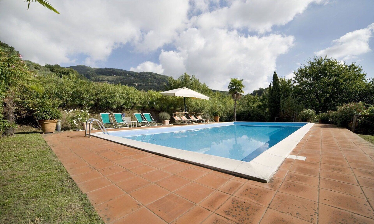 Capannori Villa | Wonderful private villa with private pool, hot tub, A/C, TV, patio, panoramic view, close to Lucca