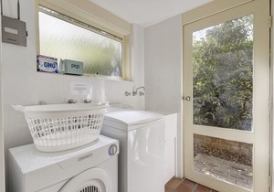 Bungunyah Apartments: Waratah in Croydon