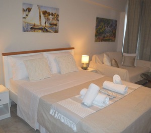 Petit Pylos 