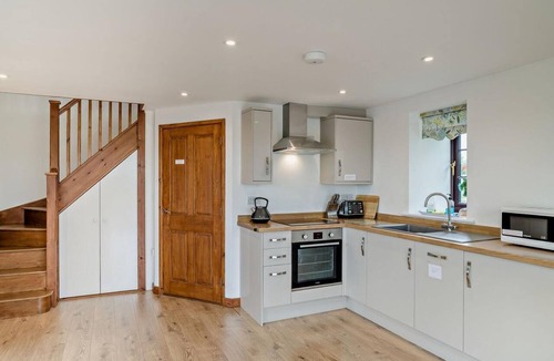 Stanton Drew Cottage | 1 Bed in Bristol (oc-72835)