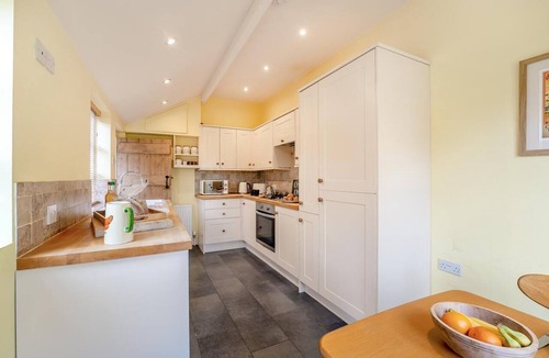 Bretforton Cottage | 1 Bed in Evesham (oc-55177)