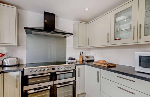 Lechlade Cottage | 1 Bed in Lechlade (oc-31912)