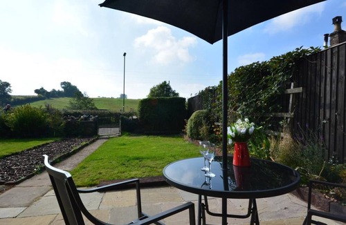 Lydney Cottage | 1 Bed in Lydney (oc-37217)