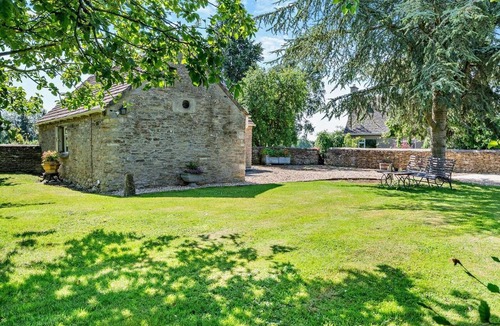 Malmesbury Cottage | 1 Bed in Malmesbury (oc-95500)