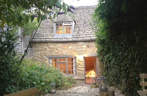 Longborough Cottage | 1 Bed in Moreton-in-marsh (oc-52674)