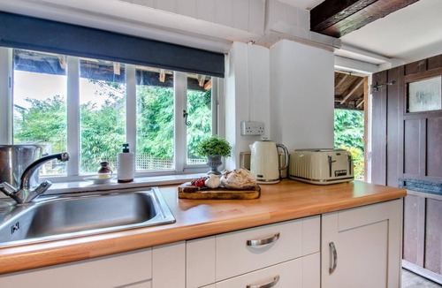 Sedgeberrow Cottage | 1 Bed in Sedgeberrow (oc-w30008)
