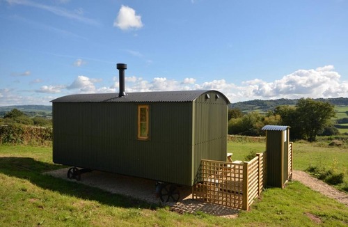 Usk Cottage | 1 Bed in Usk- (oc-63292)