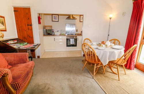 Hinton Cottage | 105 m² Cottage ∙ 2 bedrooms ∙ 4 guests