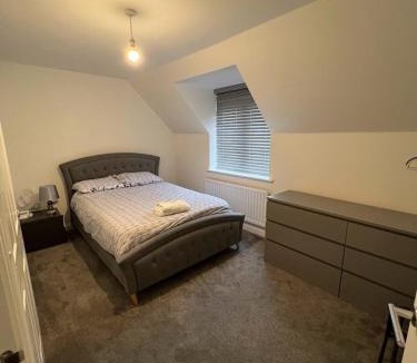 Patchway Apartment | 148 Mansell Road