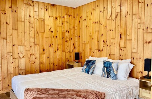 Grand Marais Villa | 1818 Trailside Pine - Cabin 3