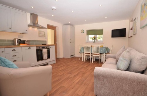 Dundry Cottage | 2 Bed in Bristol (oc-75697)