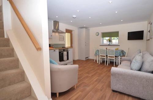 Dundry Cottage | 2 Bed in Bristol (oc-75697)