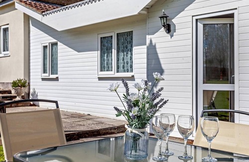 Chew Magna House | 2 Bed in Bristol (oc-05135)