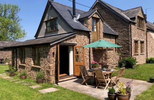 Chepstow House | 2 Bed in Chepstow oc-95046