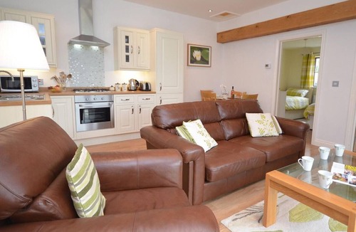 Bishop Sutton House | 2 Bed in Chew Magna (oc-chela)
