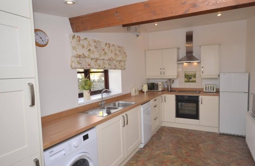 Bishop Sutton Cottage | 2 Bed in Chew Magna (oc-56550)