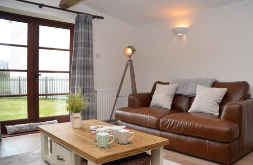 Bishop Sutton Cottage | 2 Bed in Chew Magna (oc-56550)