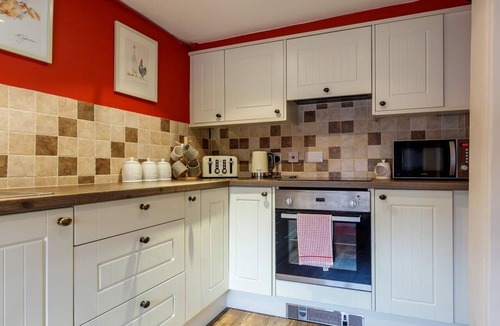 Pitchcombe Cottage | 2 Bed in Evesham (oc-49245)