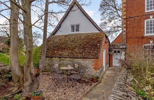 Pitchcombe Cottage | 2 Bed in Evesham (oc-49245)