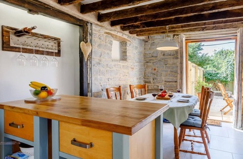 Glastonbury Cottage | 2 Bed in Glastonbury (oc-79122)