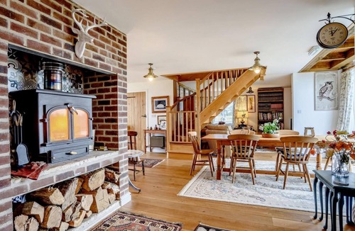 Broadwell Cottage | 2 Bed in Lechlade (oc-77493)