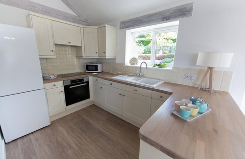 Vobster Cottage | 2 Bed in Upper Vobster (oc-c39495)