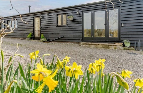 Usk Cottage | 2 Bed in Usk- (oc-87285)