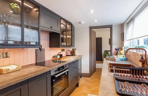 Stratford-upon-Avon Cottage | 2 bedroom accommodation in Stratford Upon Avon