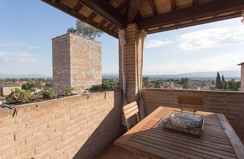 Spello Apartment | 2 bedroom historic apartment Spello