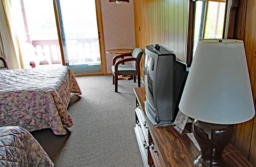 Copper Harbor Hotel | 27 m² Hotel ∙ 1 bedroom ∙ 4 guests