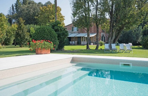 Orentano Villa | 275 m² Villa ∙ 5 bedrooms ∙ 12 guests