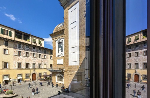 Santa Maria Novella Apartment | 2BR Brand New Premiere Central Location Deluxe Palazzo Monument View