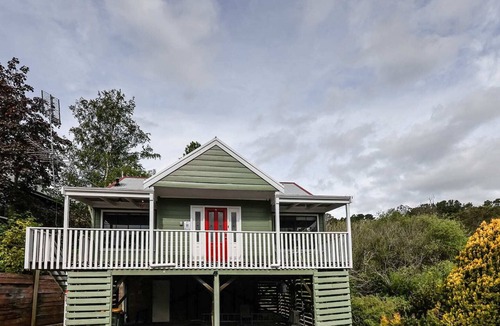 Daylesford Cabin | 2BR Cosy Cottage Right Near Lake Daylesford