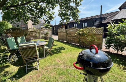 Usk Cottage | 3 Bed in Usk- (oc-87286)