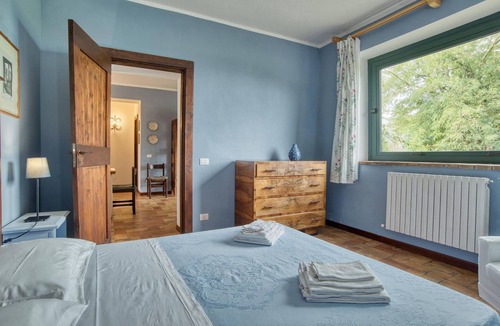 Castel Giorgio Apartment | 3 bedroom accommodation in Castelgiorgio TR