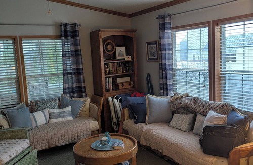 Oak Harbor Cottage | 3-bedroom cottage in serene Oak Harbor