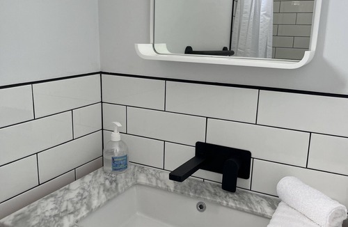 Cheltenham House | 3 Bedroom Home in Cheltenham