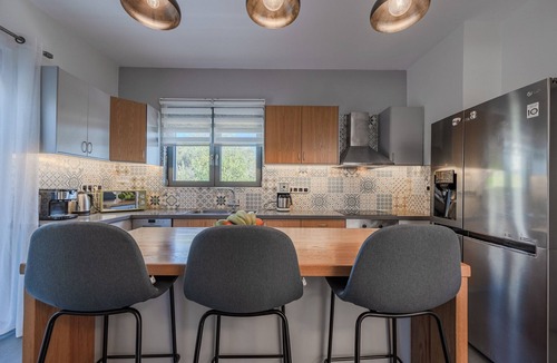 Xiro Chorio Villa | 3A's Family luxury villa near Rethymno & all amenities