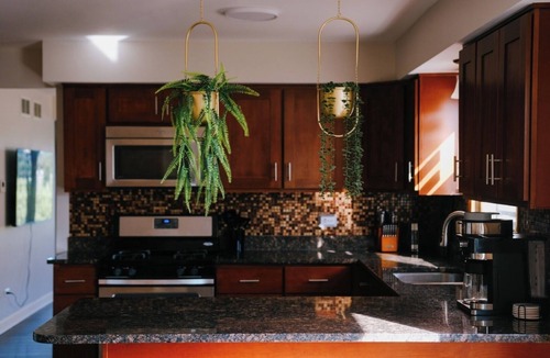 Dunning Apartment | 3BR Modern Apt Gym Workspace Quiet Location