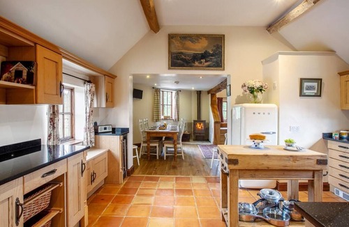 Tirley Cottage | 4 Bed in Gloucester (oc-41216)