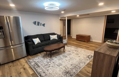 Town of Pines House | 4 Bedroom Sandy Pines Retreat centrally located
