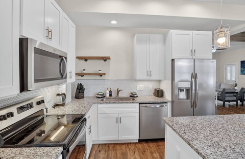 Michigan City House | 4BR Family Retreat | Private Hot Tub + 2 Kitchens