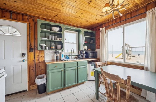 Oscoda Cabin | #5 | Lake Views with Big Windows & New Bath